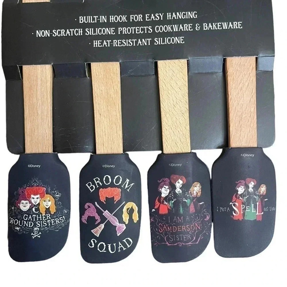 Disney Hocus Pocus 4 Pack Spatula Set Silicone with Wooden Handle - Picture 4 of 4